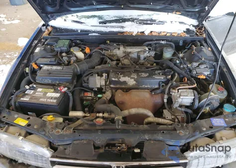 1993 Honda Accord Se z USA, uszkodzony, nr VIN JHMCB7685PC023701